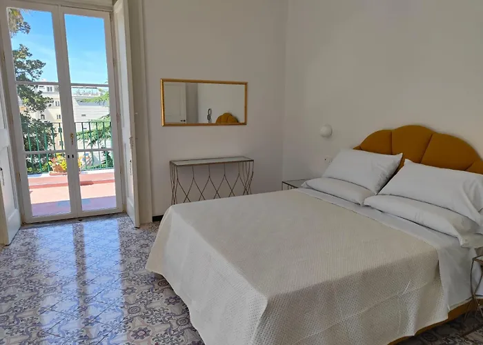Hotel Casa Enzina Sorrento
