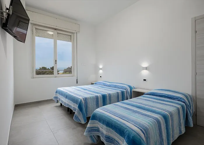 Hotel Flora Cesenatico