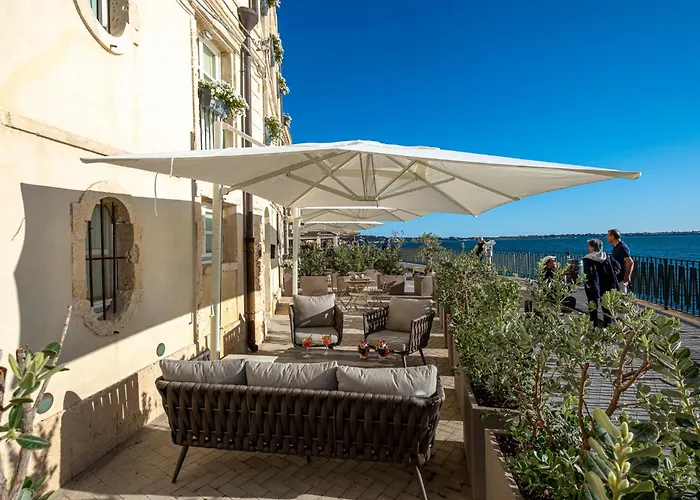 Palazzo Alfeo Aparthotel Syracuse