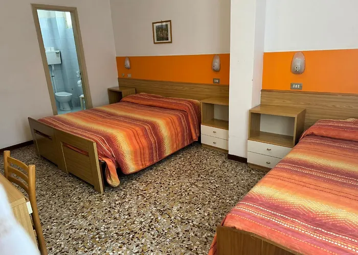 Hotel Garnì Capinera Garda 