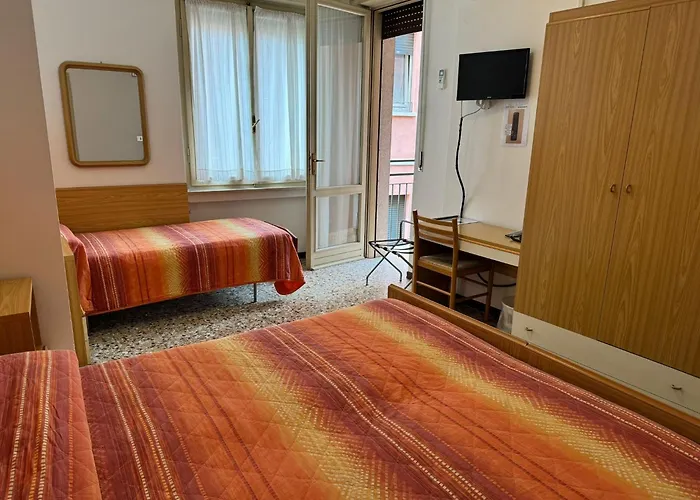 Hotel Garnì Capinera Garda 