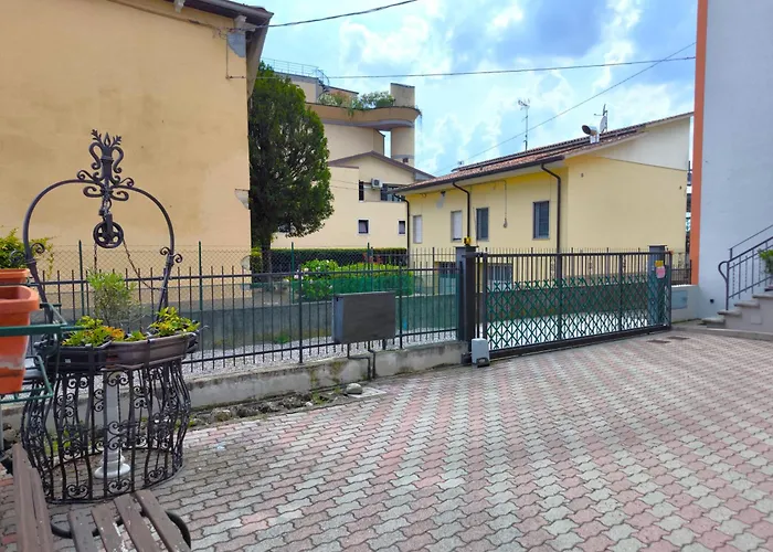 Sg Rooms - Casa Laura Peschiera del Garda