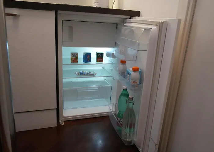 Luca Giordano 142 B&B Napoli