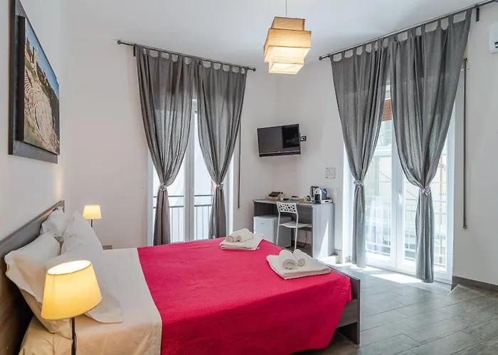 Cavour Rooms Syracuse