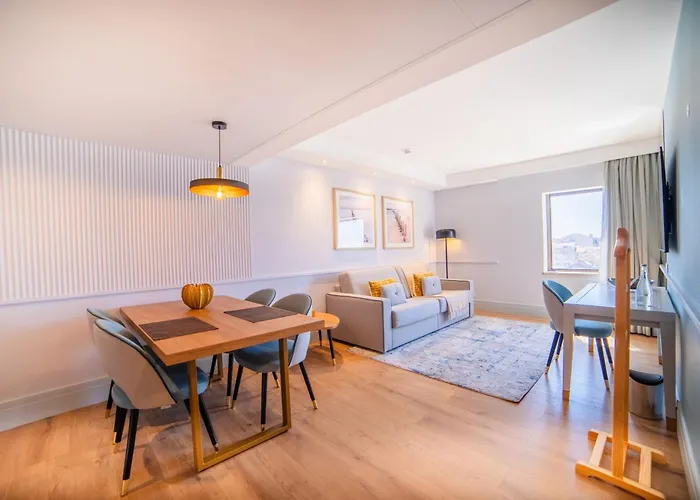 Vip Executive Suites Do Marques Hotel Lisbona