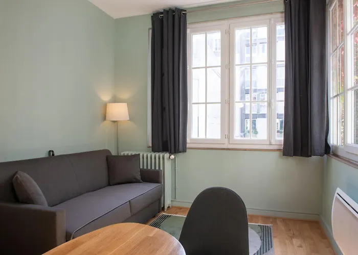 Hotel Helzear Montparnasse Parigi