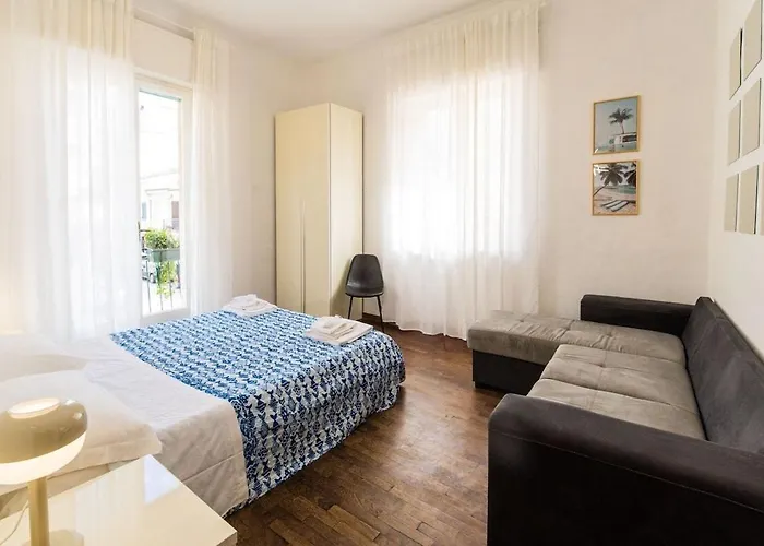 Bed and Breakfast Casa Fubis Viareggio