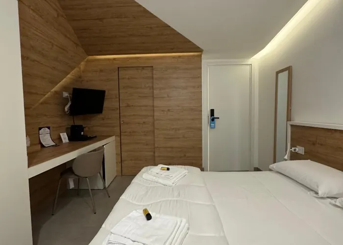 Space Tower Rooms Napoli