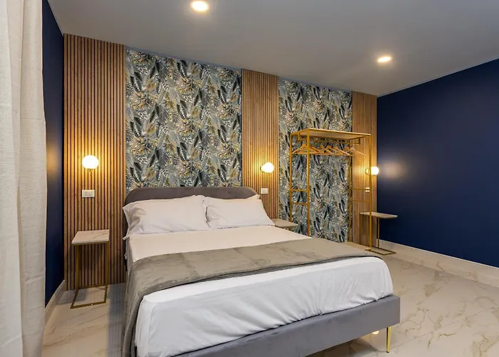 Naif Suites Roma