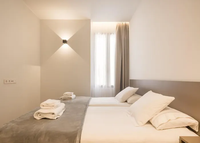 Mon Suites Jardin De Ayora Valenza