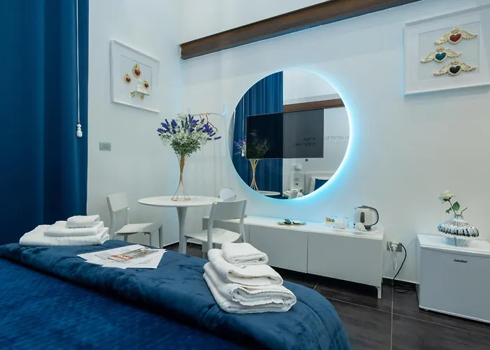 Bed and Breakfast Skyhouse Chiaia Napoli