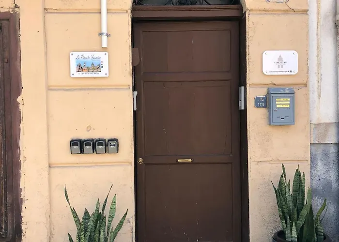 La Piccola Formica Rooms And Breakfast Palermo