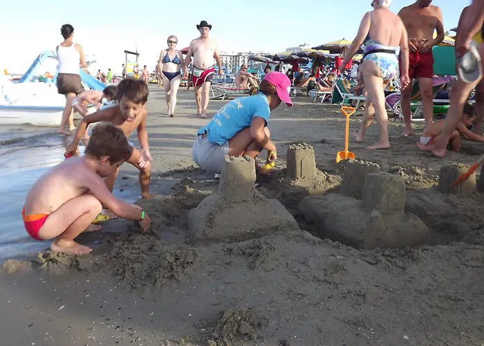 Hotel Atmosfere Beach Cesenatico