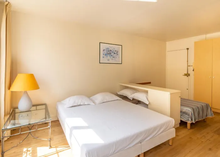 Hotel Capfun Le Saint Germain, Parigi