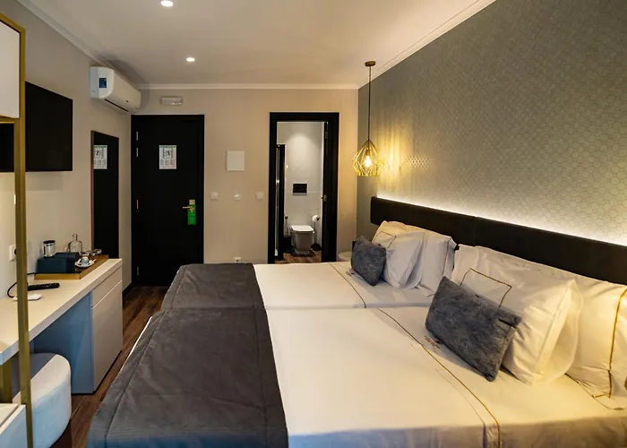 Duplo Charme Boutique Hotel Lisbona