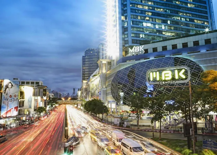 Episode 11 Hostel Sukhumvit Bangkok