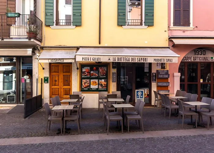 Hotel La Casa in Paese Peschiera del Garda