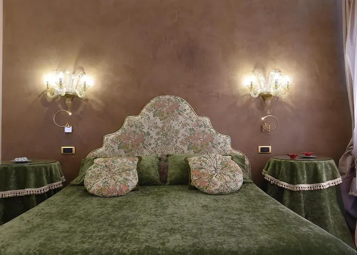 Hotel Casa Savoia & Casa Jolanda Venezia
