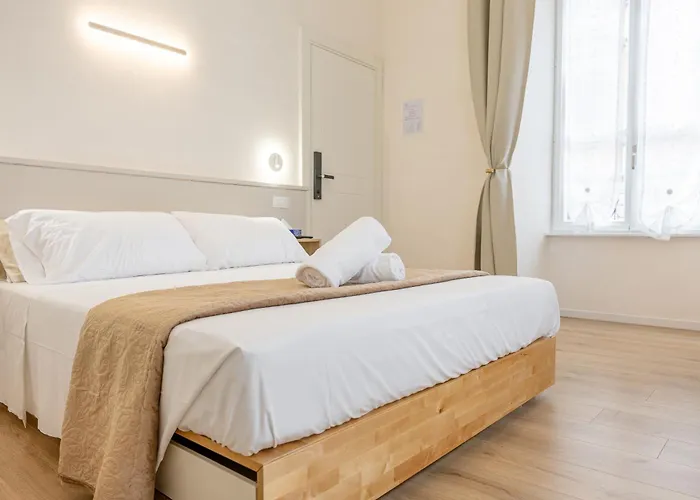 Bottega Artistica Guest House Roma