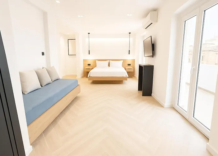 Aparthotel Triple A - Golden Eight - On Aiolou Downtown - Free Parking! Atene