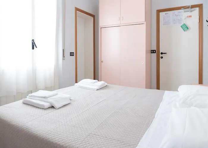 Hotel Laura Beach Rimini