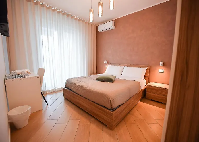 Hotel Karol Wojtyla Airport Bari