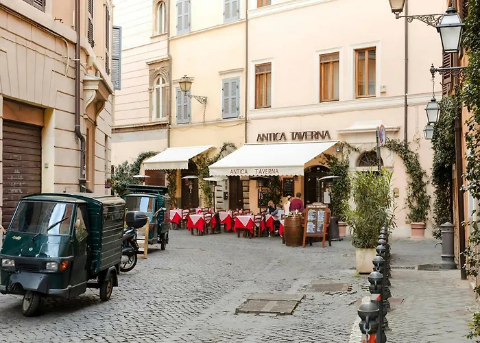 Sonder Palazzo Taverna Roma