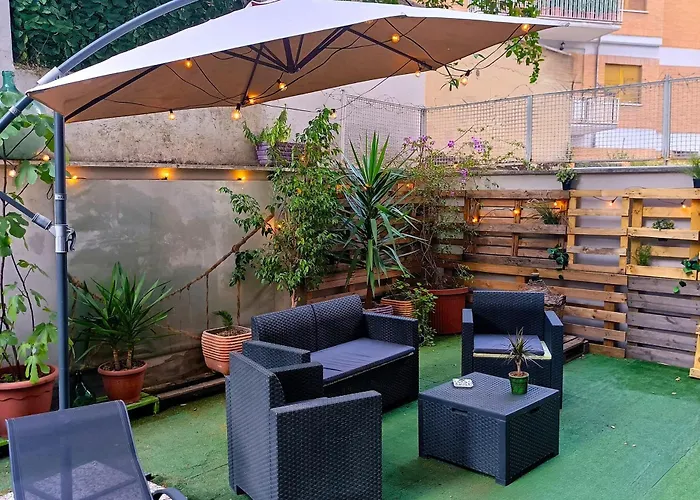 Lanzies Guesthouse Roma