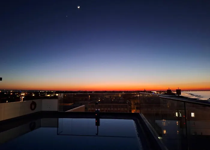 Hotel Harmony con Piscina panoramica Rimini
