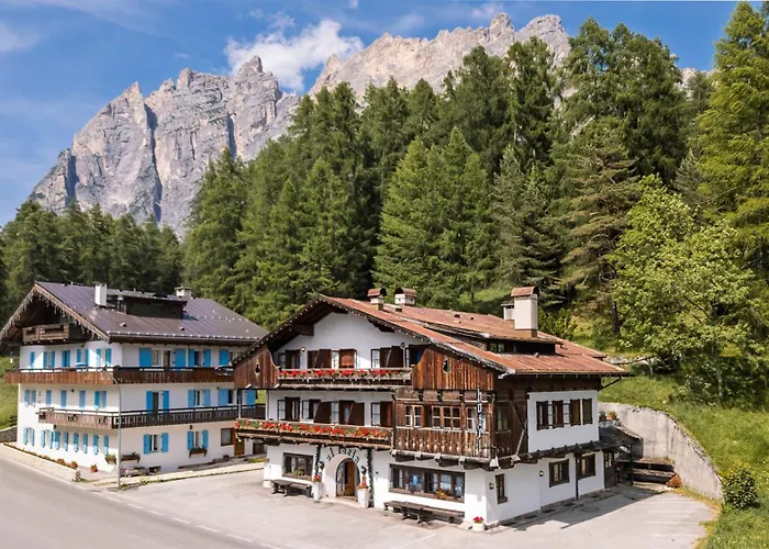 Hotel Al Larin Cortina dʼAmpezzo