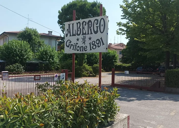 Albergo Grifone 1891 Peschiera del Garda