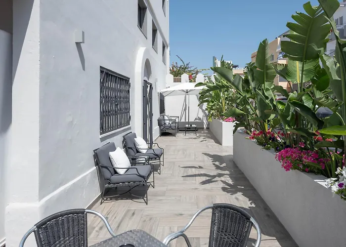 Hostal Costa Ibiza città