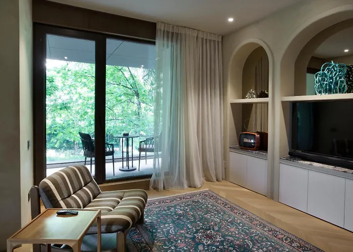 Room 12 Bucarest