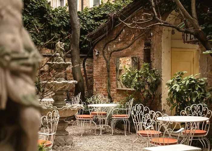 Hotel Flora - By Romanelli Family Venezia