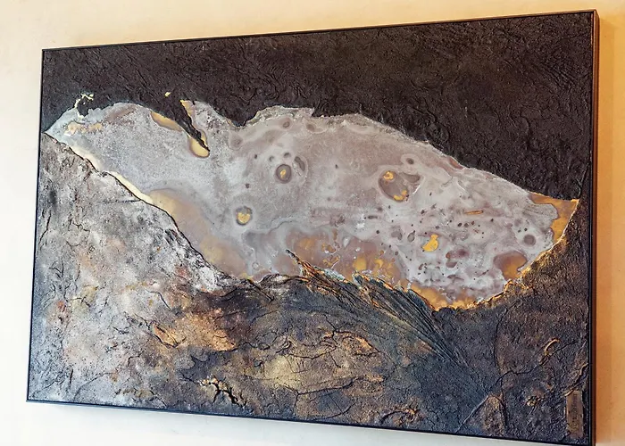 Hybrid Icon Rooms Gallery Palermo