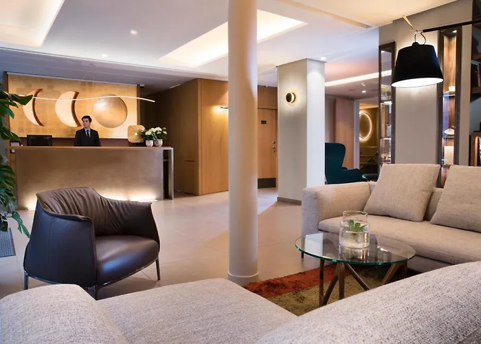 Hotel Le Six Parigi