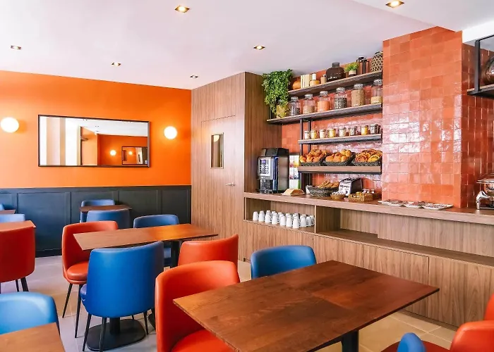 Timhotel Le Louvre Parigi