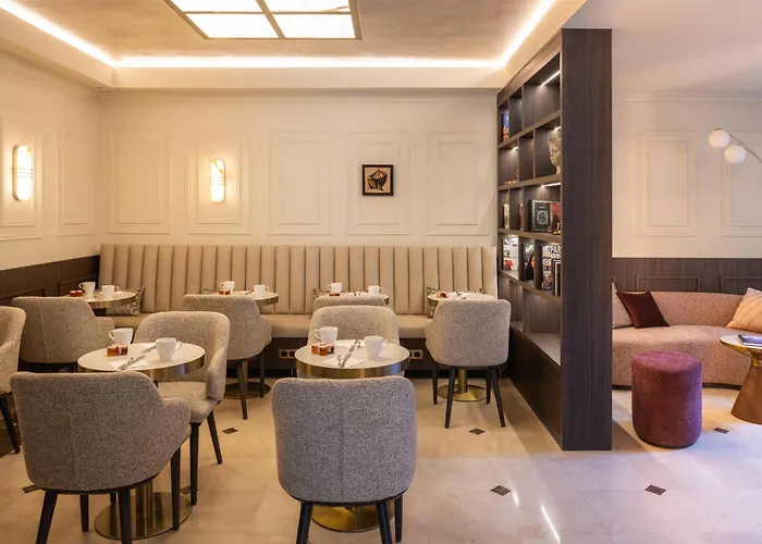 Best Western Au Trocadéro Parigi