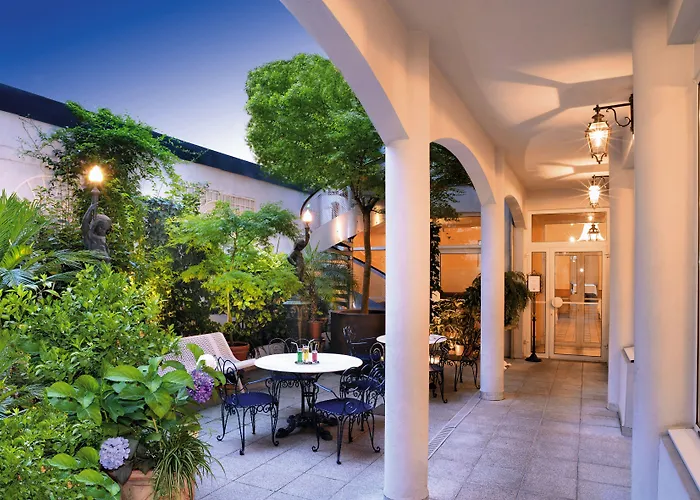 Hôtel Gloria&Avenue Lourdes