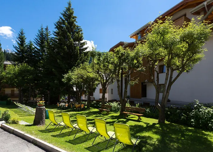 Hotel Alpina Madonna