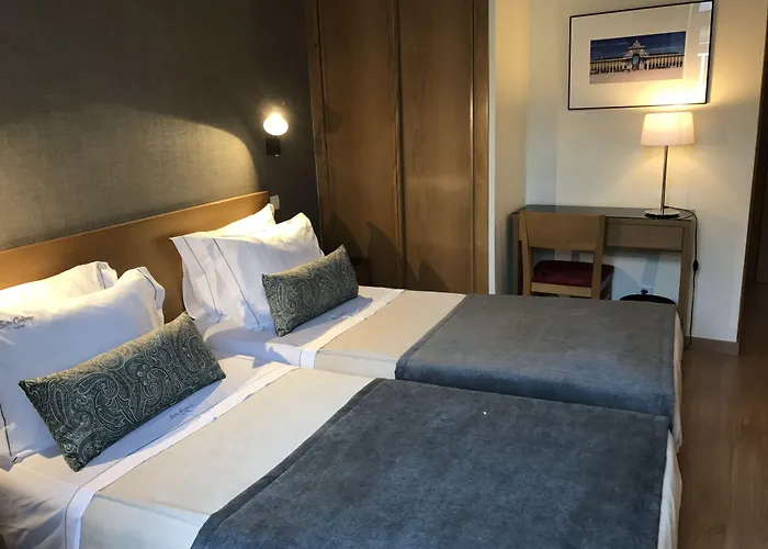 Hotel Sete Colinas Lisbona