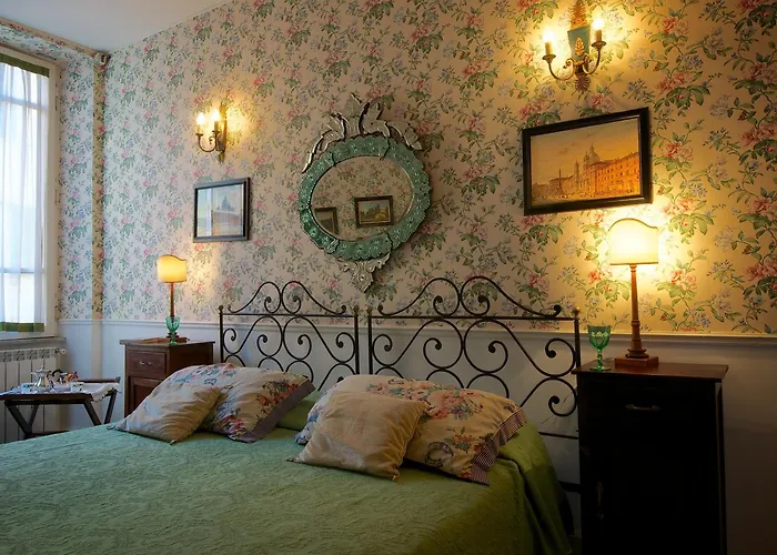 Guest House Arco Dei Tolomei Roma