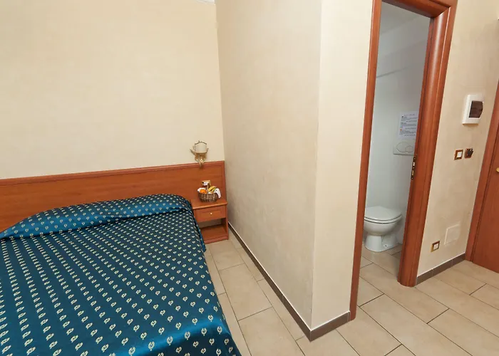 Cesar Palace Guesthouse Roma