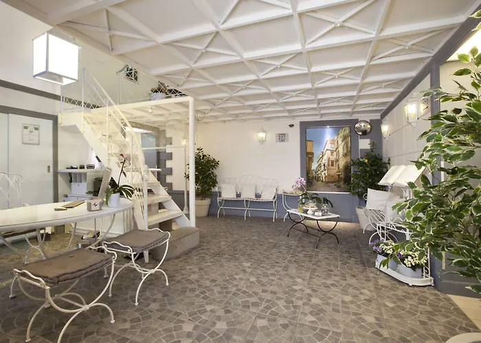 La Piazzetta Guest House Sorrento