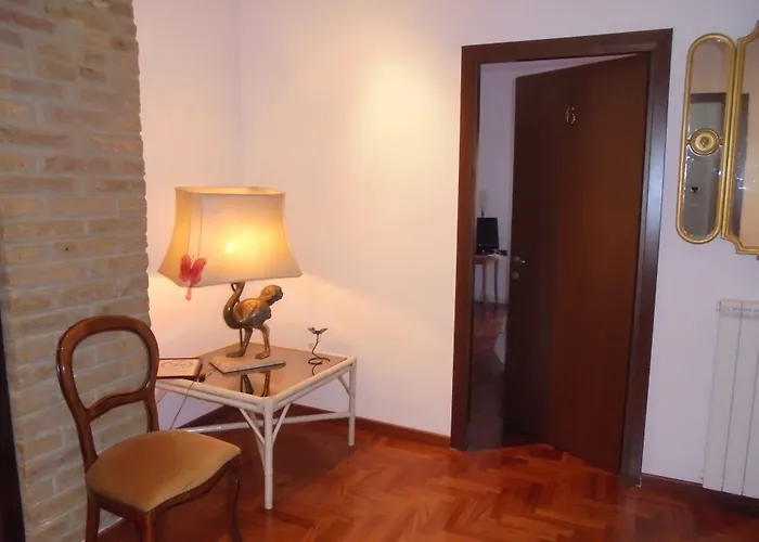 Bed and Breakfast Max House Roma