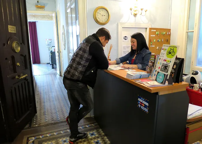 Hostal Balmes Centro Barcellona