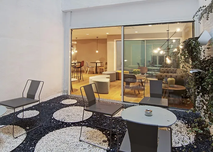 Hotel One Shot Colon Valenza