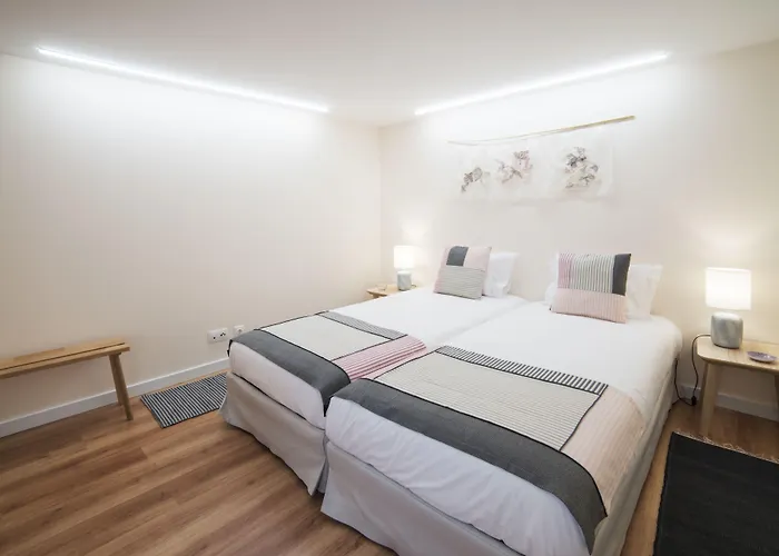 Lis Apartments Lisbona