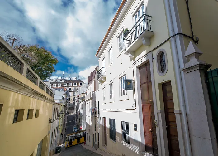 Bica FLH Suites Lisbona