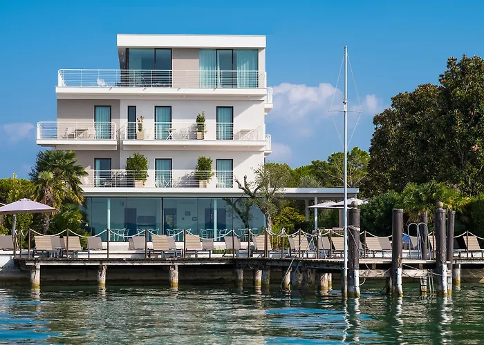 Aqva Boutique Hotel (Adults Only) Sirmione